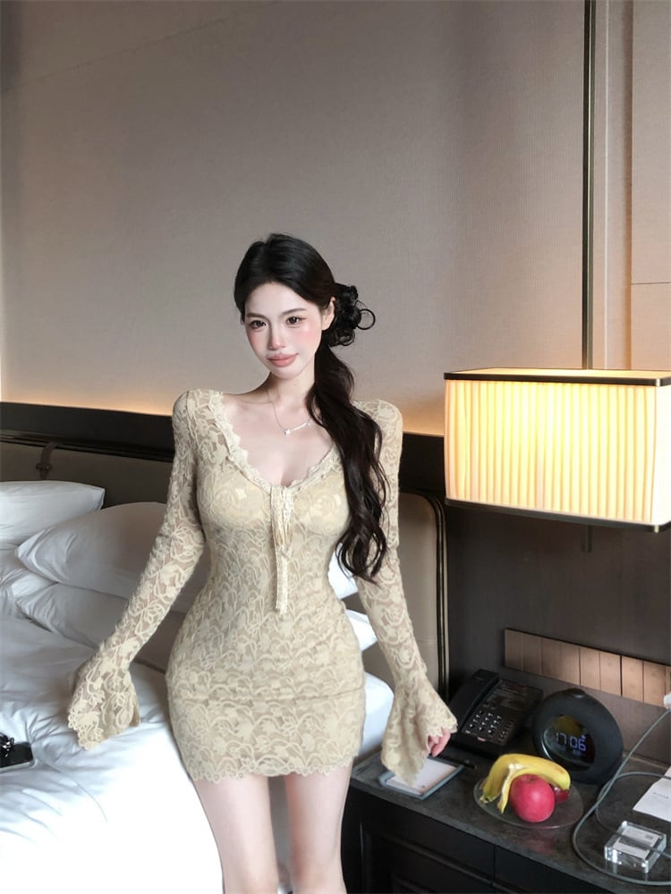 【dress】フレアスリーブレースワンピース　M29609