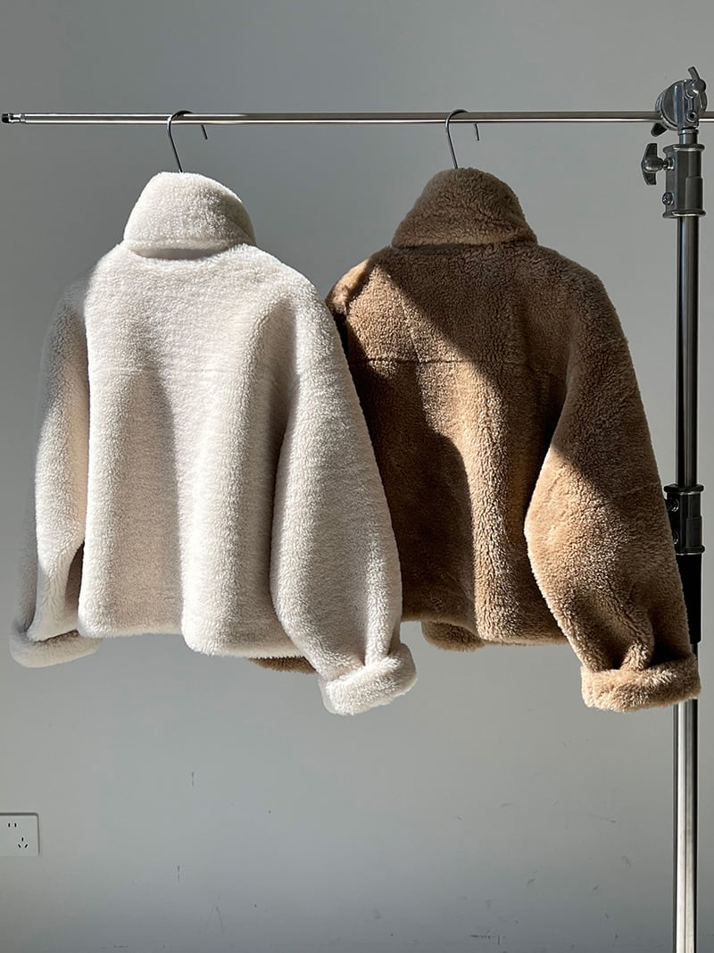【outer】スカーフ付きシープボアコート Q7225