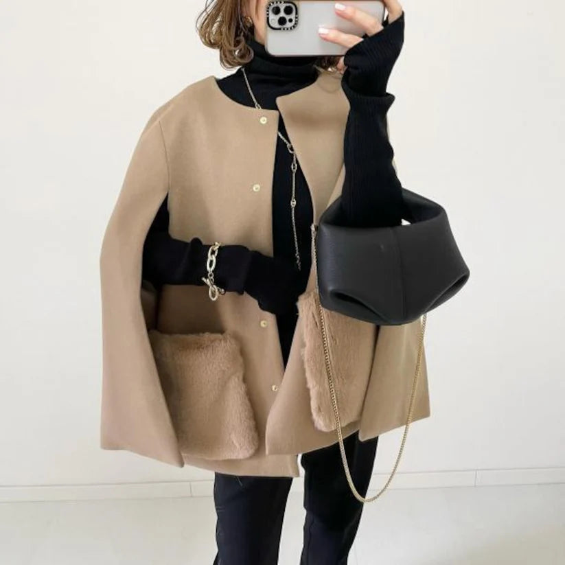 【outer】ポケットファーケープコートF8469