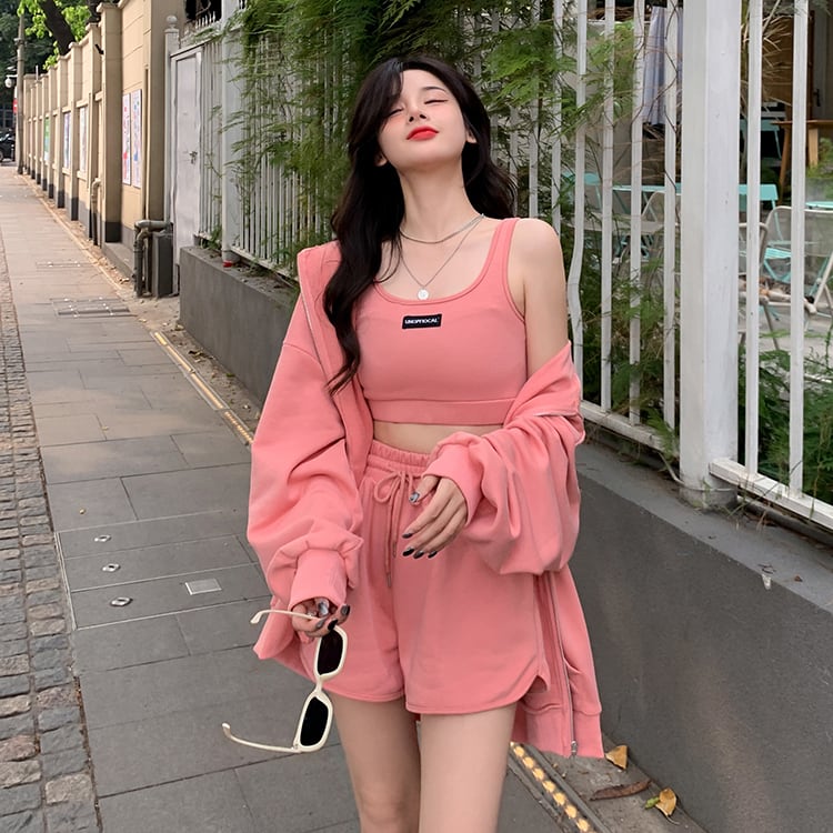 【set】人気を獲得?カジュアル気質満点アウター+キャミソール+ショートパンツ3点セット G13531