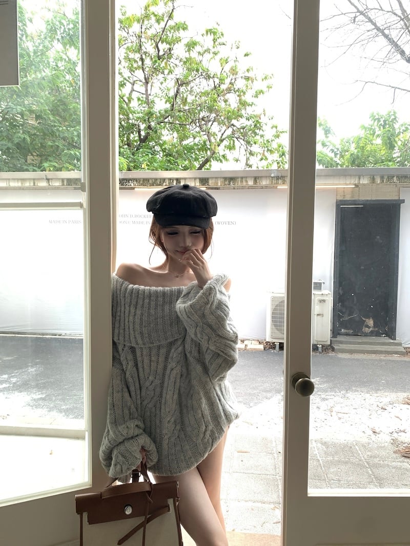【tops】オフショルダーラップニットセーター　M27604