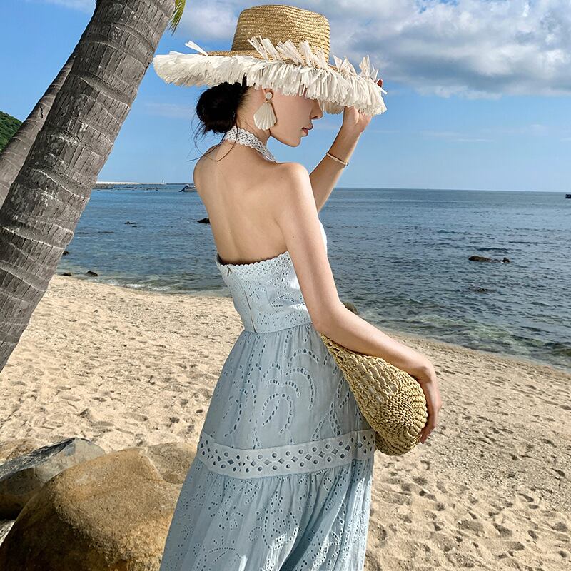 【dress】刺繍ホルターネックカットワークワンピース　M30102