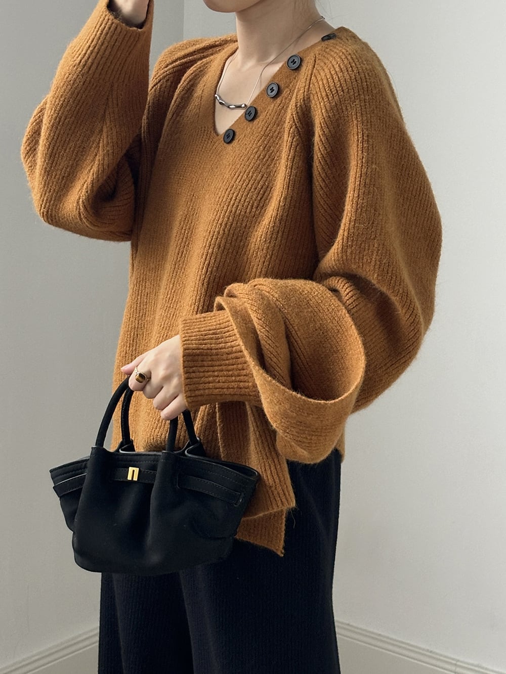 【tops】Vネックニットセーターマフラー付き　M28049