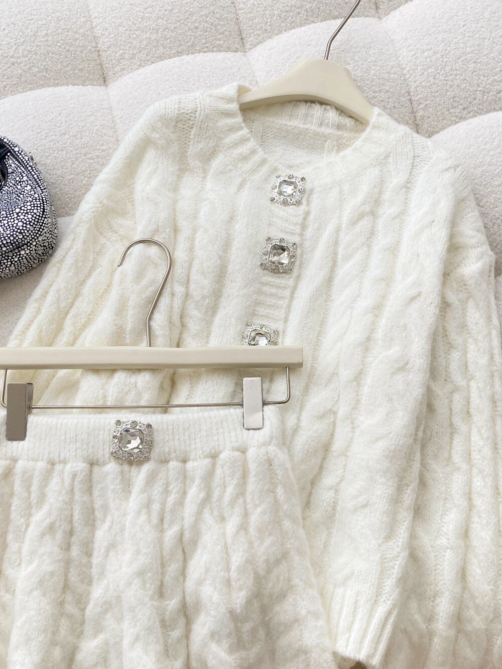 【set】ビジューボタンカーディガン×ショートパンツセット　N3395