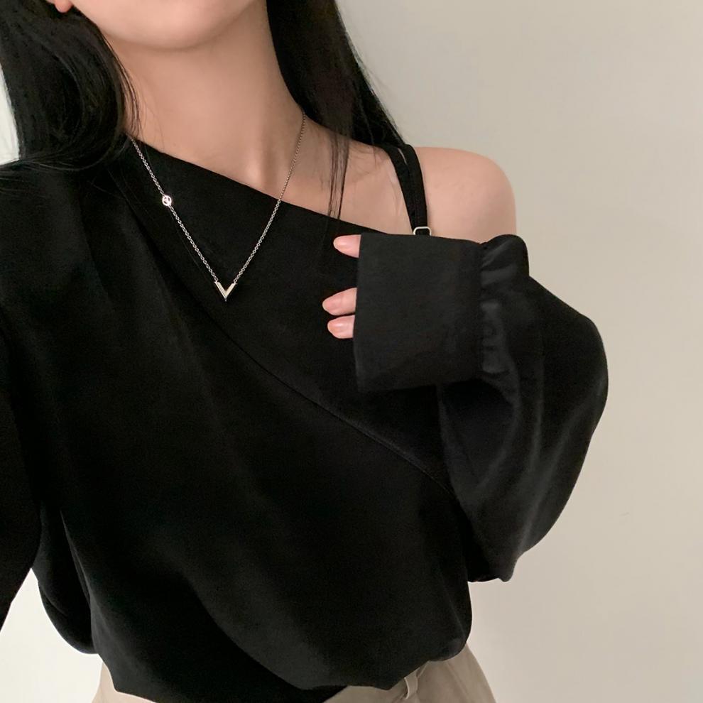 【tops】オフショルダートップス　M25763
