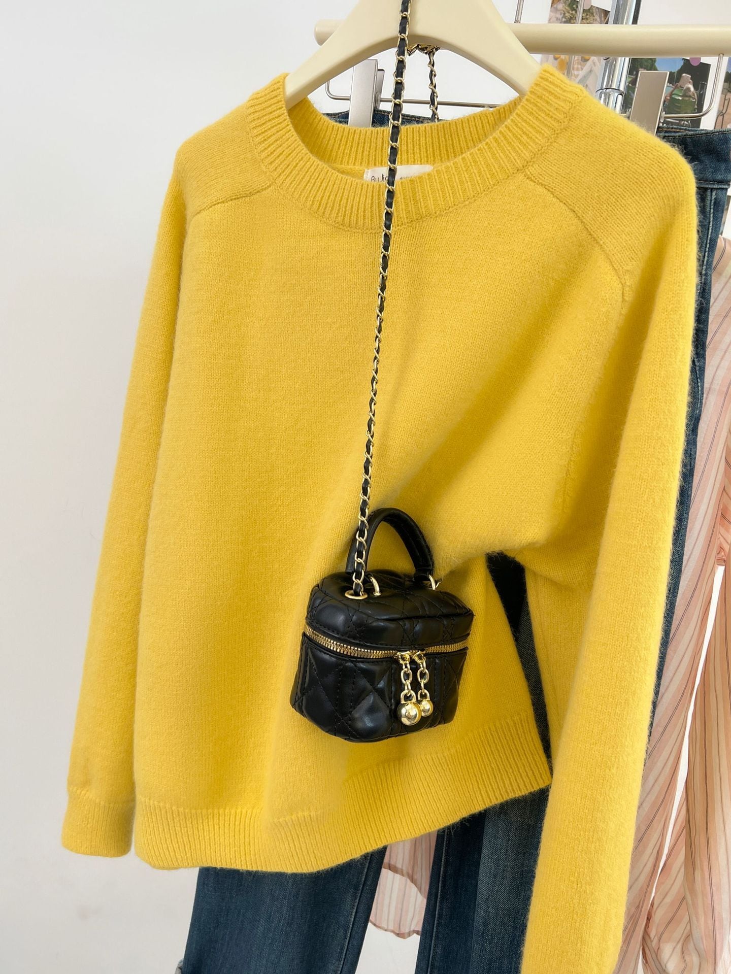【tops】クルーネックニットセーター　M29318