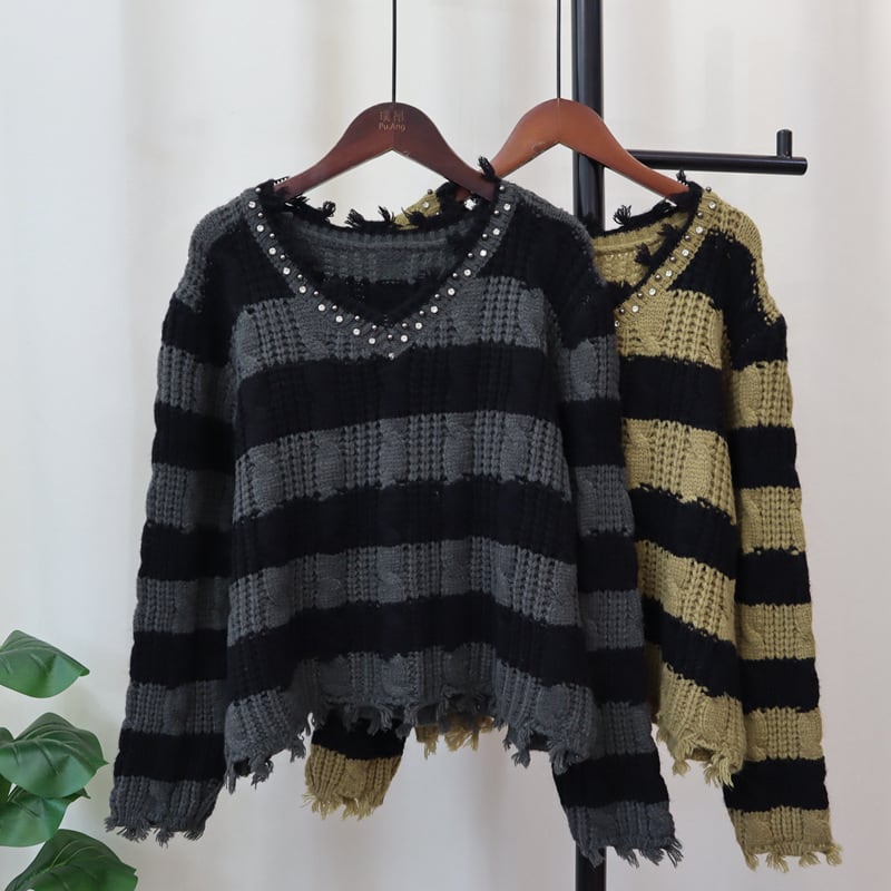 【tops】ボーダー柄ニットセーター　M26031