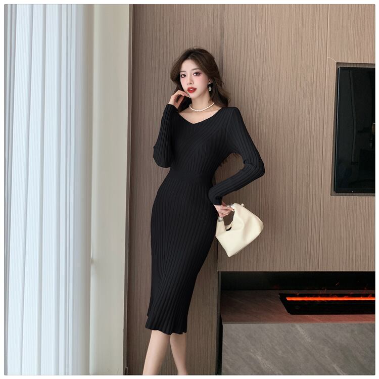 【dress】Vネックニットワンピース　M28208