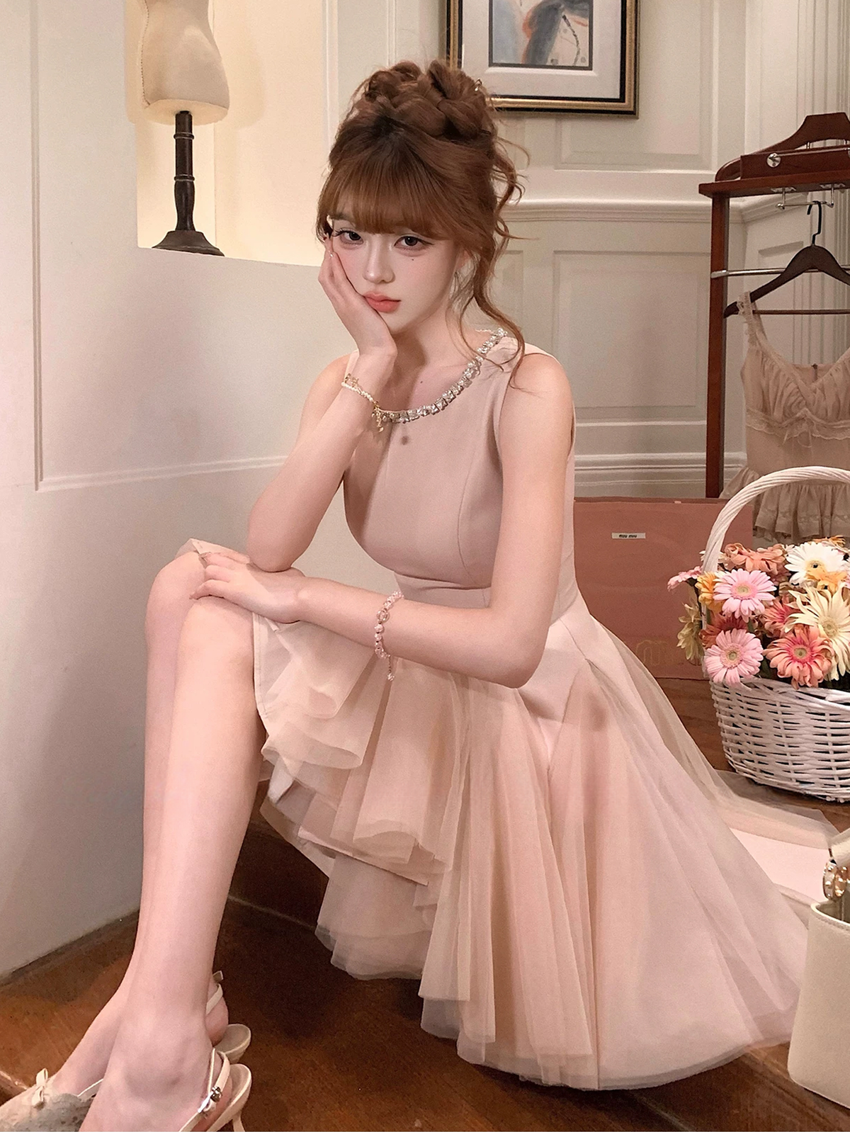 【dress】 ラインストーン付きノースリーブチュールドッキングフレアワンピース Q8881