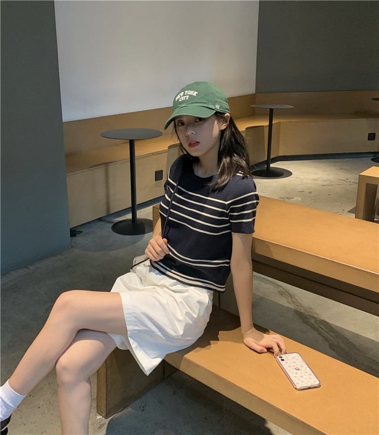 【tops】ストライプ柄ニットトップスG21082