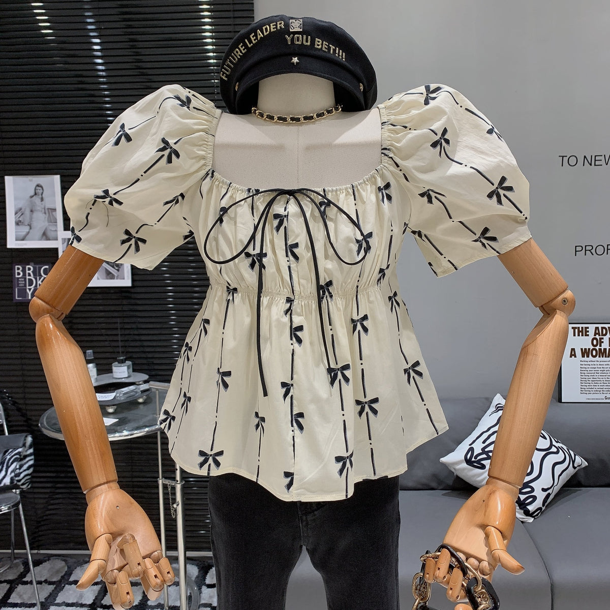 【tops】リボンプリントトップス　M25274