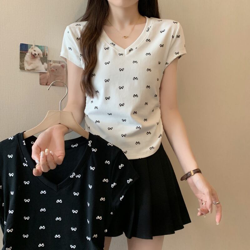 【tops】VネックプリントTシャツG21043