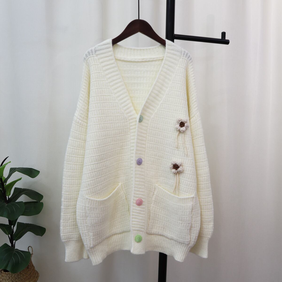 【outer】Vネックニットカーデ　M18707