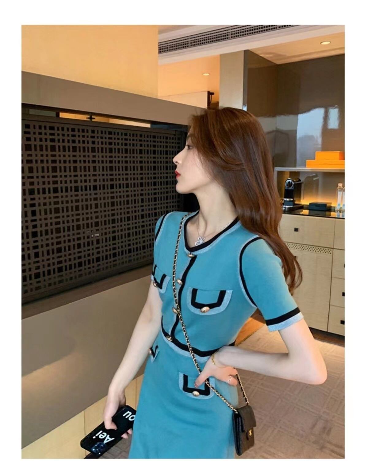 【dress】一目惚れ！2022夏新作韓国ファッションラウンドネック半袖配色薄手ニットセレブワンピースF2446