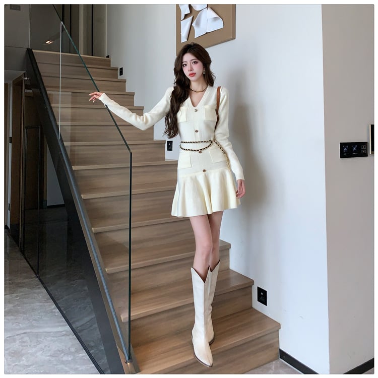 【dress】Vネックニットワンピースチェーン付き　M28866