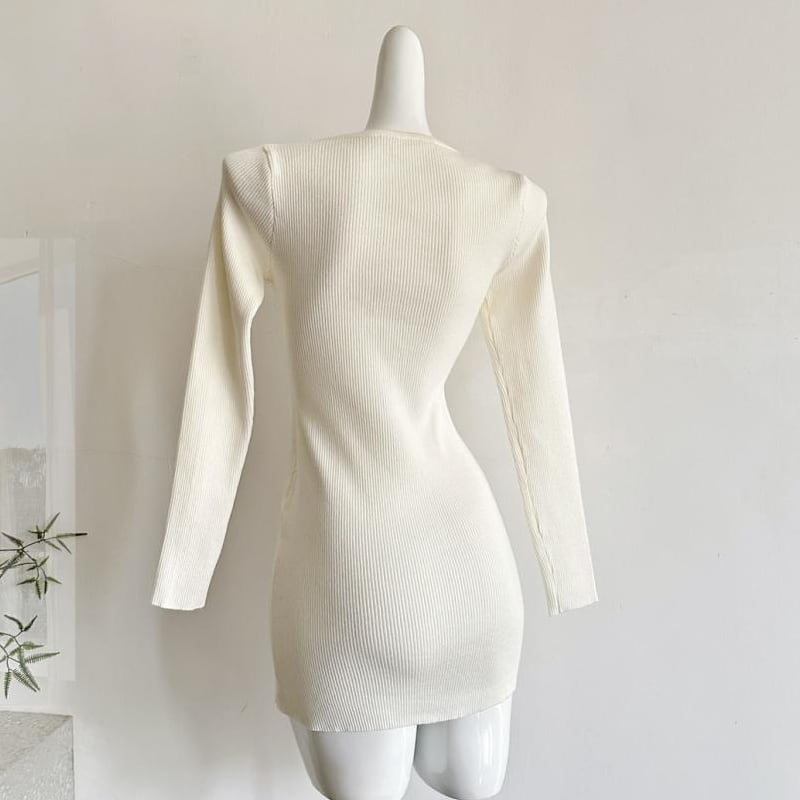 【dress】ビーズチェーンドッキングニットワンピース Q7647