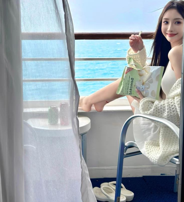 【dress】AラインフリルニットワンピースF7436