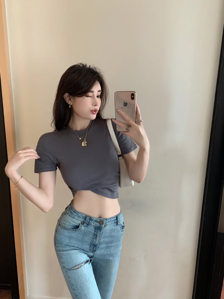 【tops】ラウンドネック半袖ＴシャツF7348