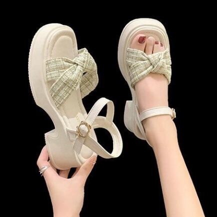 【shoes】厚底サンダル　M30224