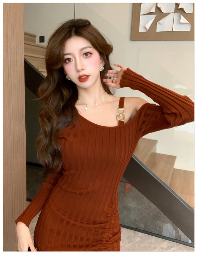 【dress】オフショルダーニットワンピース　M25521