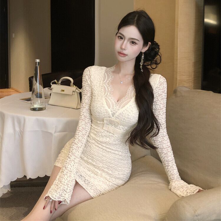 【dress】Vネックレースワンピース　M28884