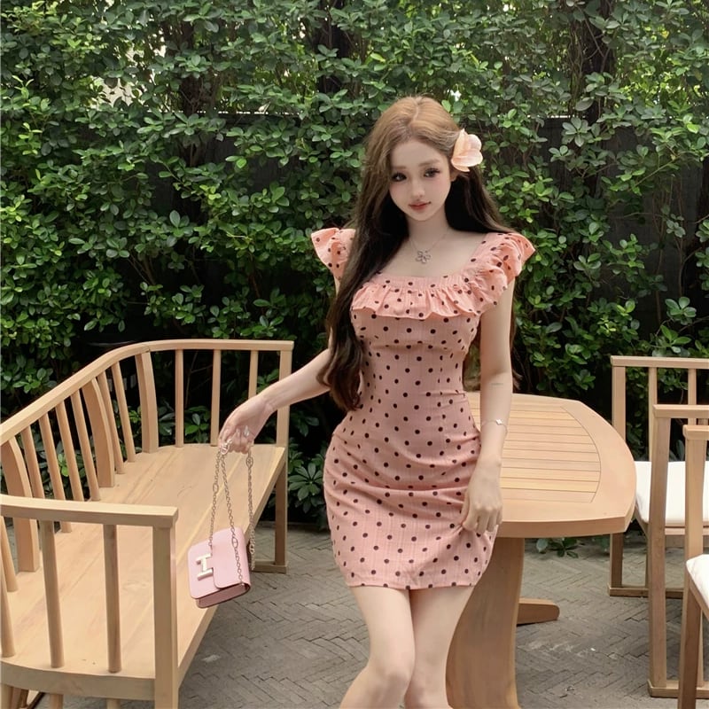 【dress】ギャザーフリルドット柄ミニワンピース Q8510
