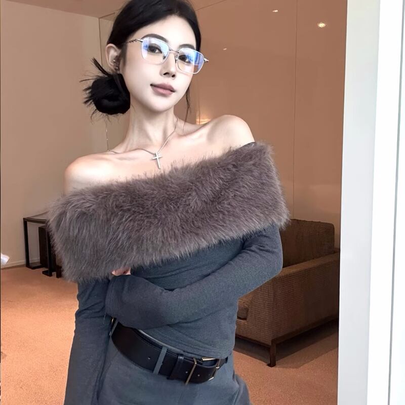 【tops】ファーオフショルトップス Q6895