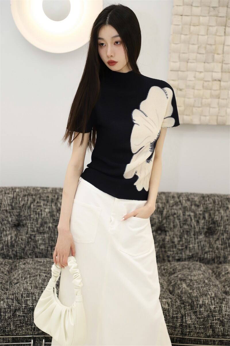 【tops】ハーフネックギャザーTシャツG20184