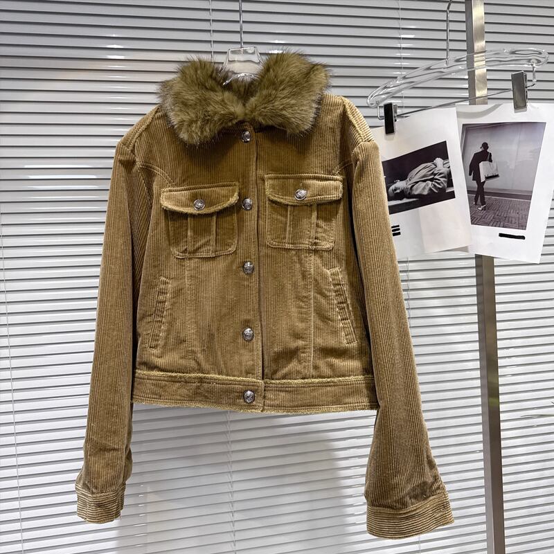 【outer】ファー付きコーデュロイ中綿ジャケット Q7458