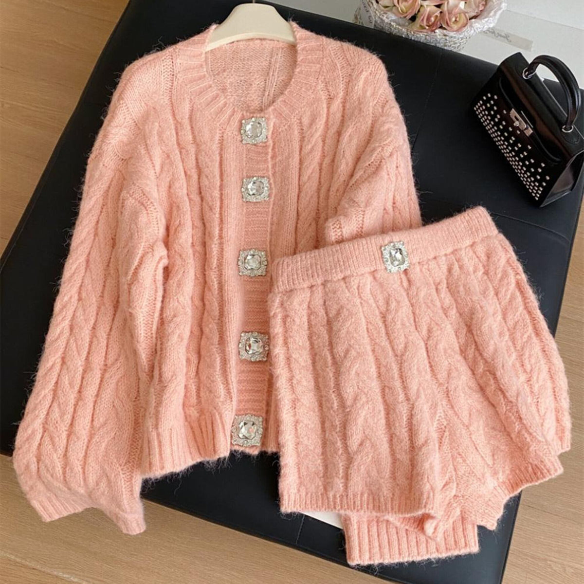 【set】ビジューボタンカーディガン×ショートパンツセット　N3395