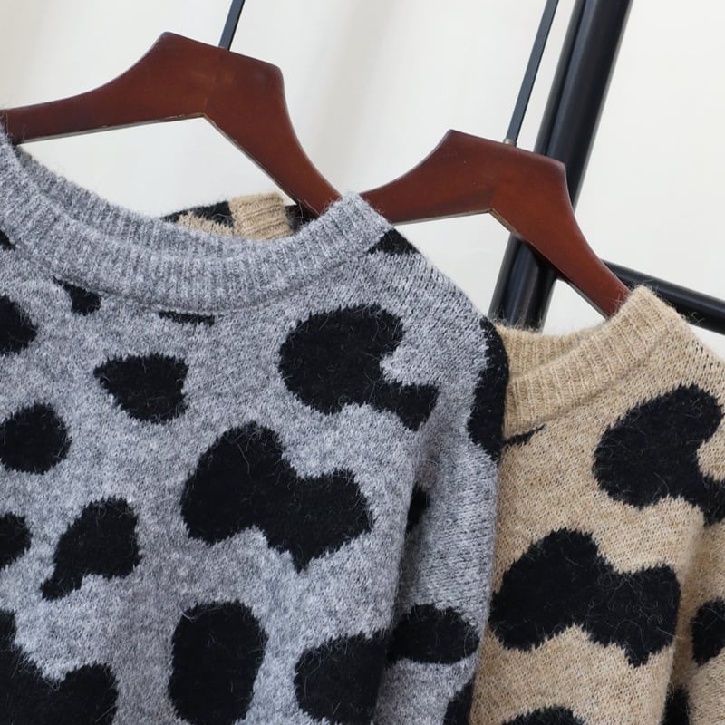 【tops】ヒョウ柄ニットセーター　M27373