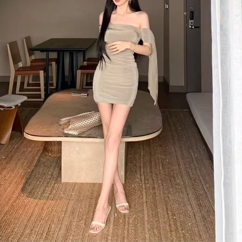 【dress】オフショルダーミニタイトワンピース Q8397