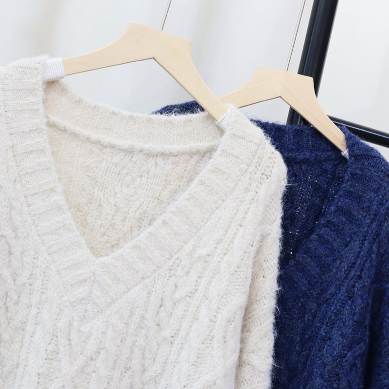 【tops】Vネックニットセーター　M27882