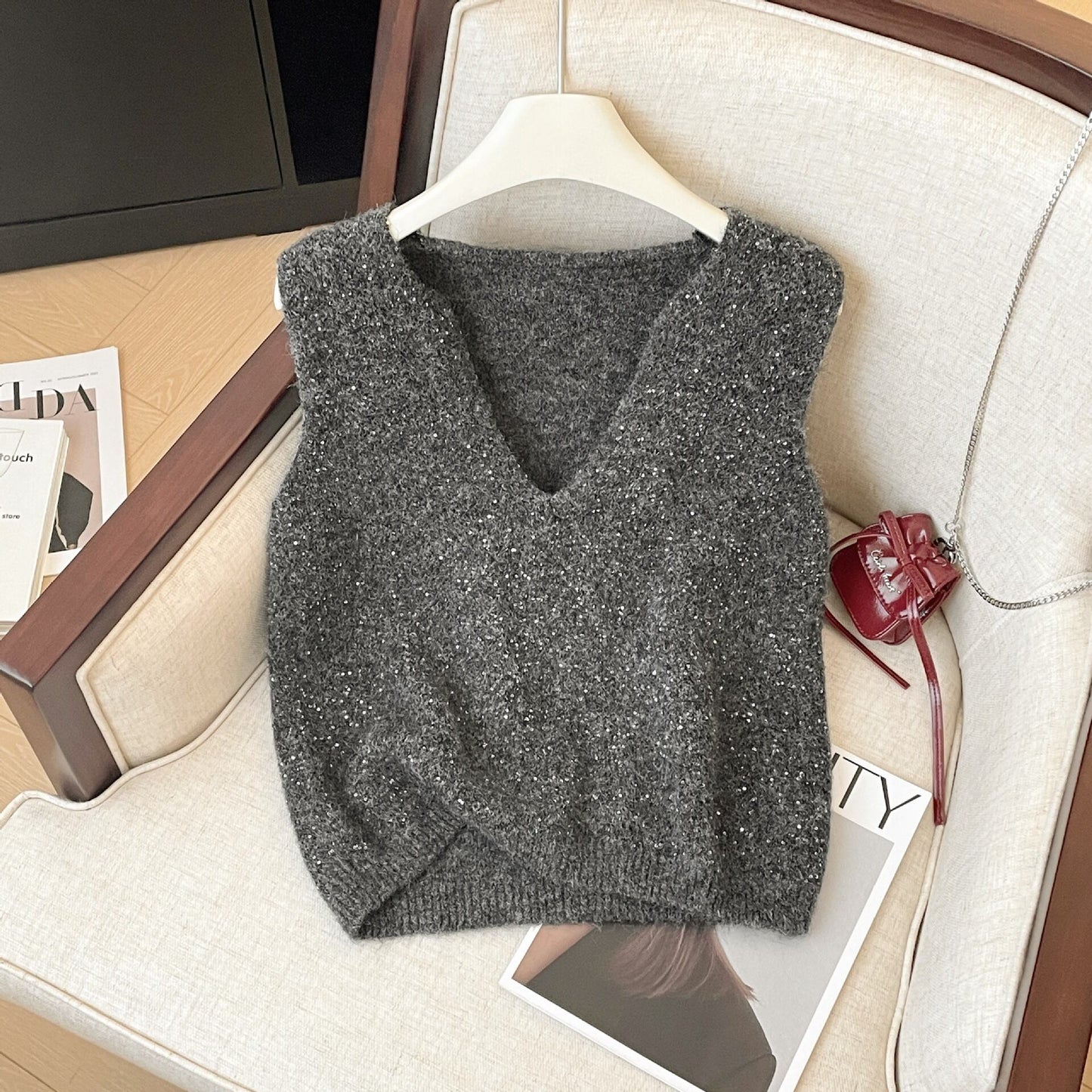 【tops】スパンコールニットベスト　M29228