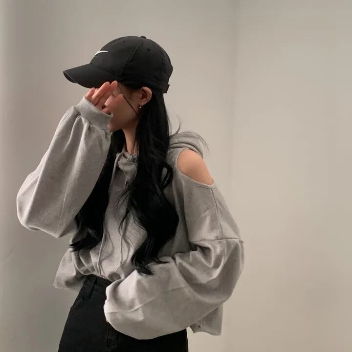 【tops】オフショルダーフーディーパーカー　M18906