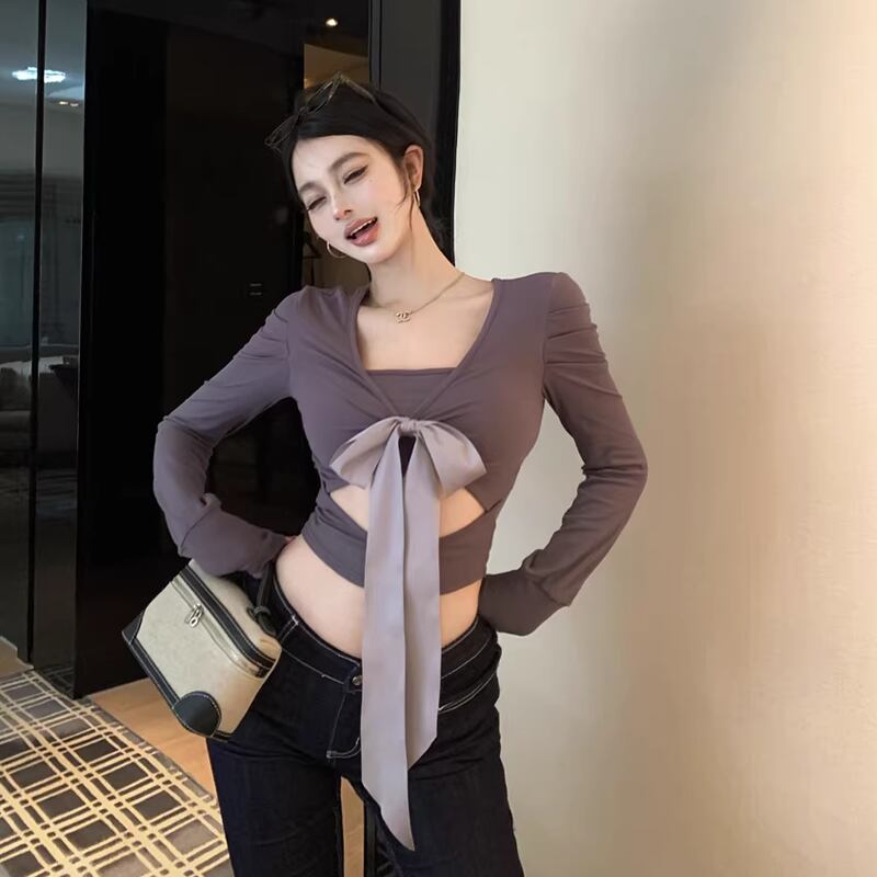 【tops】ビッグリボン付きフロントカットトップス Q8136
