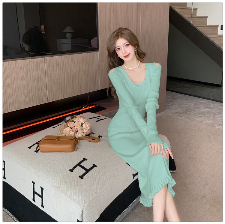 【dress】オフショルダーニットワンピース　M18813
