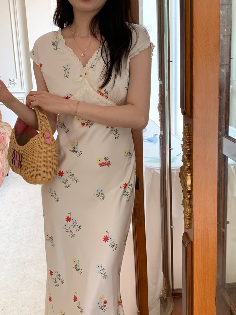 【dress】Vネックワンピース　M24468