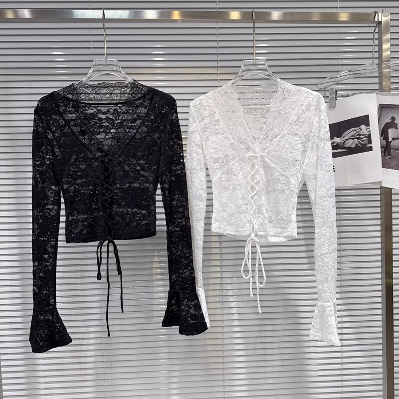 【tops】Vネックレーストップス Q8160