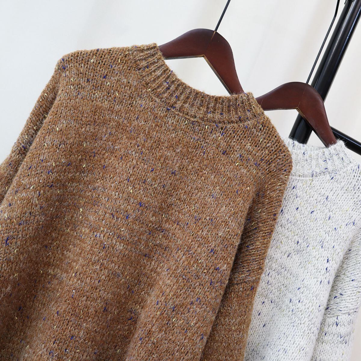 【tops】クルーネックニットセーター　M18874