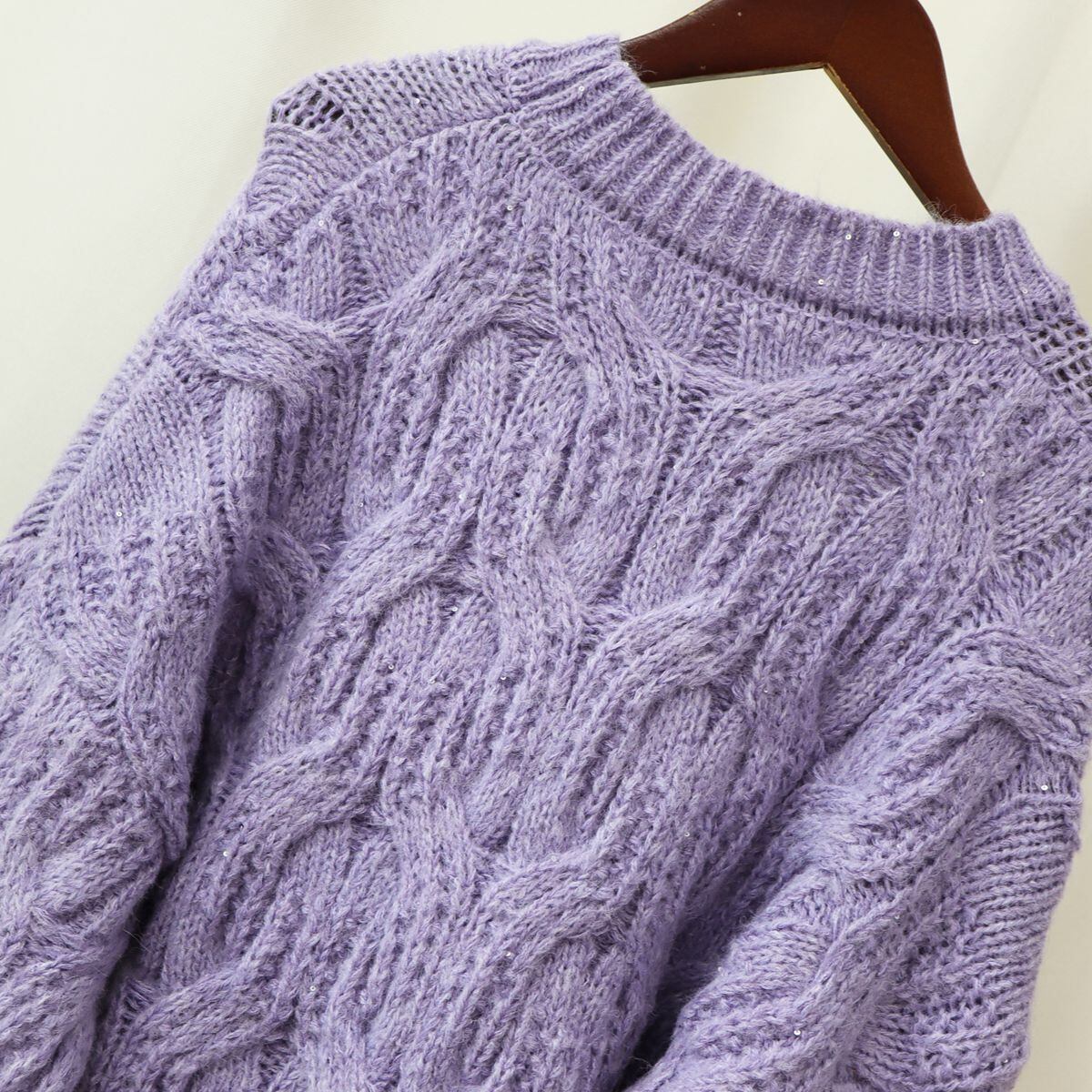 【tops】クルーネックニットセーター　M18794
