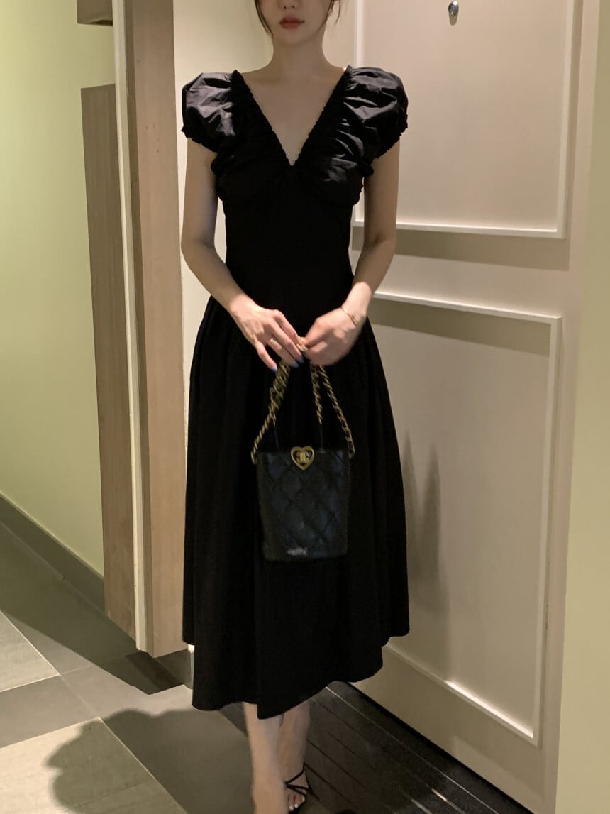 【dress】Vネックワンピース　M24626