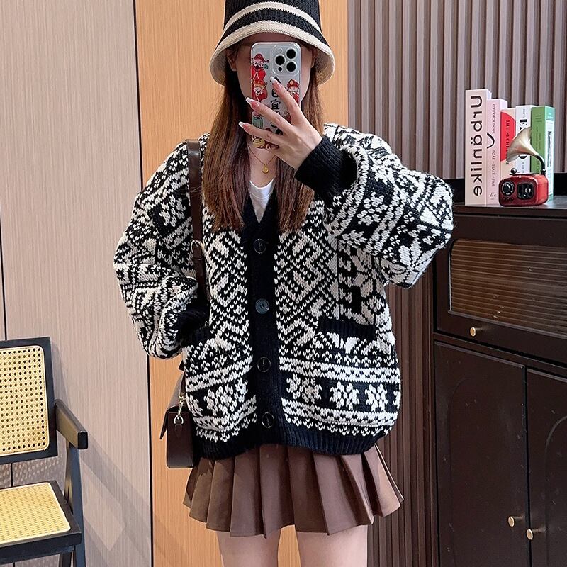 【outer】Vネックニットカーデ　M18628