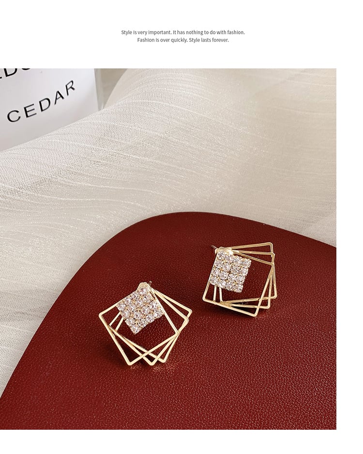 【小物】ピアスアクセサリー人気上昇中 chicファッション幾何模様ラインストーン