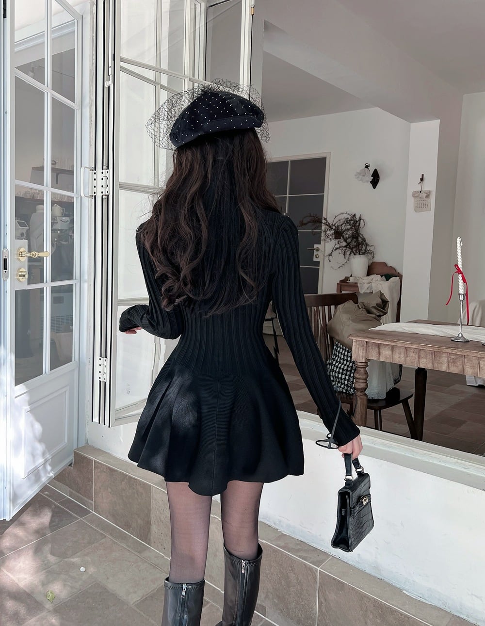 【dress】Vネックフレアニットワンピース Q7459