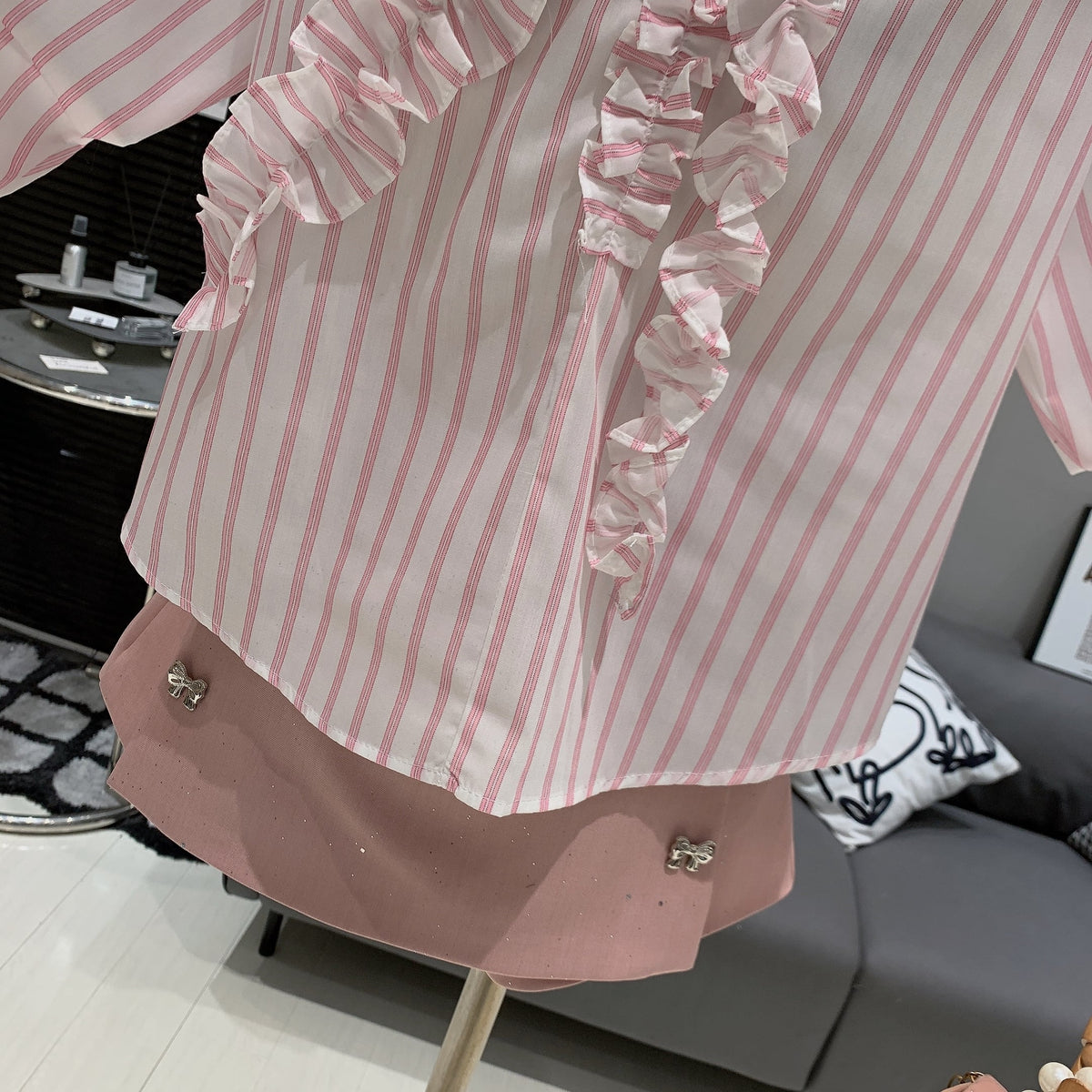 【tops】フリルシャツブラウス　M29981