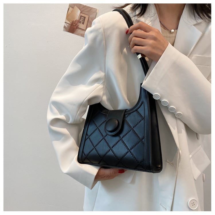 【小物】高級感 シンプルINS風ファッションショルダーバッグ G2151