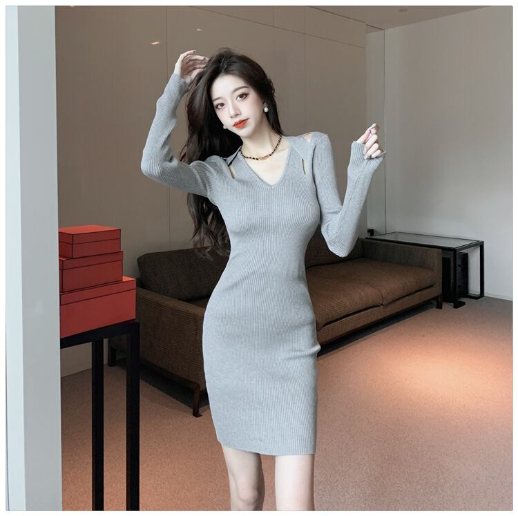 【dress】Vネックニットワンピース　M18244