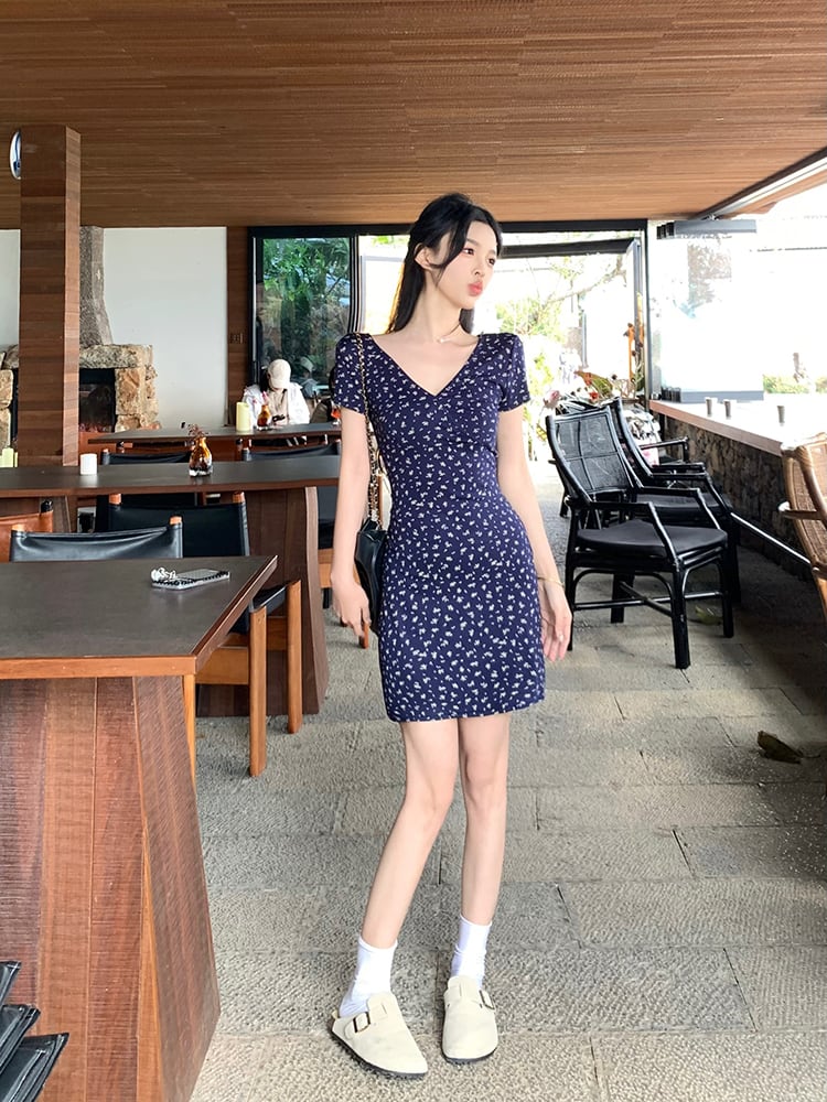 【dress】Vネック花柄タイトワンピースG21571