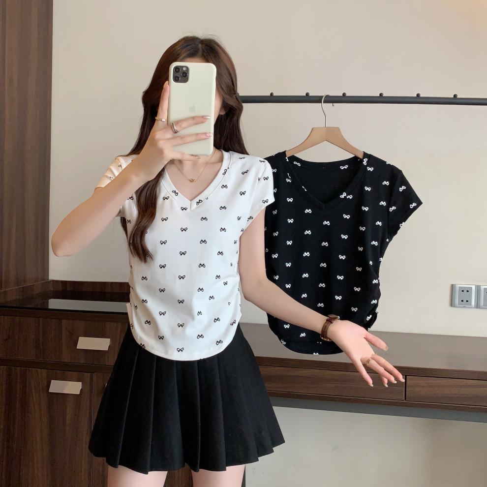 【tops】VネックプリントTシャツG21043